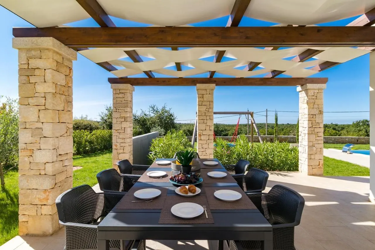 Villa Eleonora, Luxury Villa In Visnjan, Zuzici, Near Porec  Visnjan