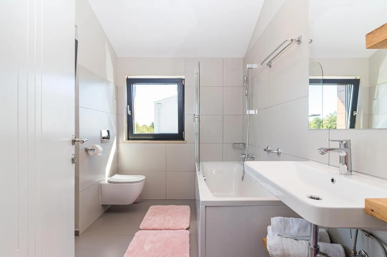 Villa Eleonora, Luxury Villa In Visnjan, Zuzici, Near Porec
