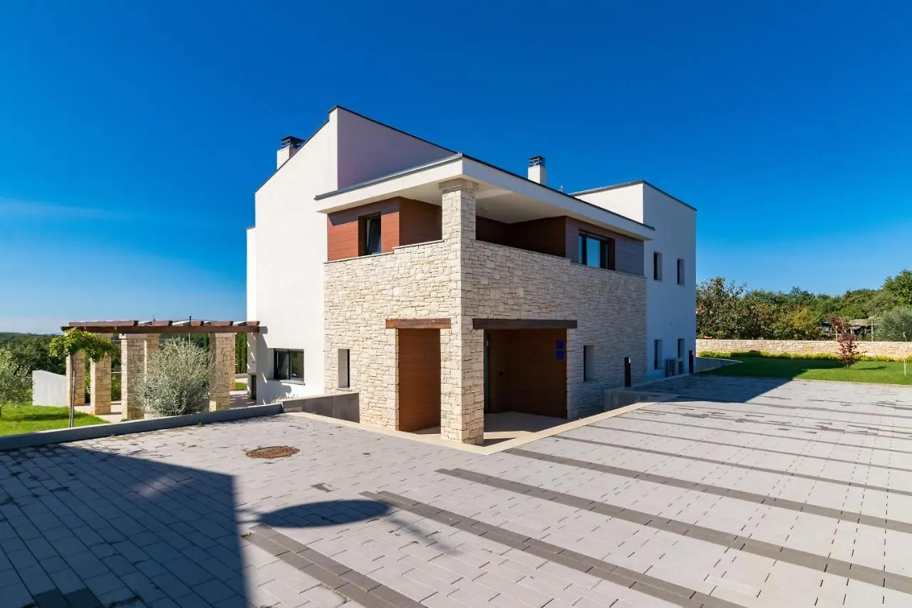 Villa Eleonora, Luxury Villa In Visnjan, Zuzici, Near Porec  Visnjan
