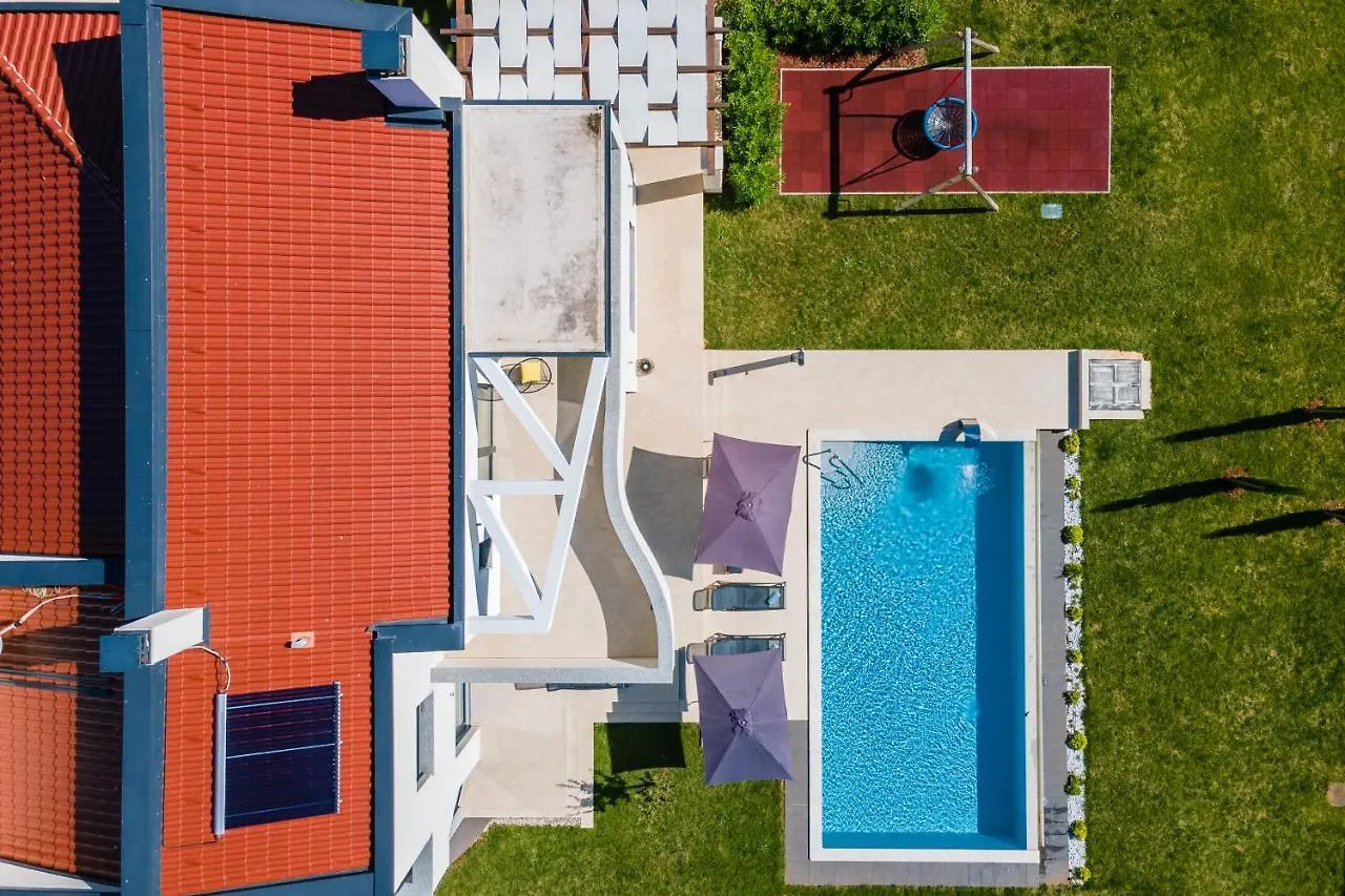 Villa Eleonora, Luxury Villa In Visnjan, Zuzici, Near Porec