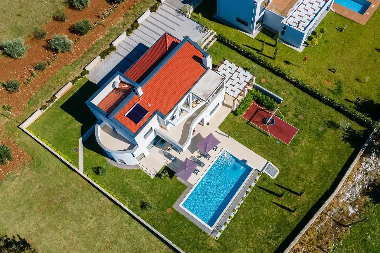Villa Eleonora, Luxury Villa In Visnjan, Zuzici, Near Porec